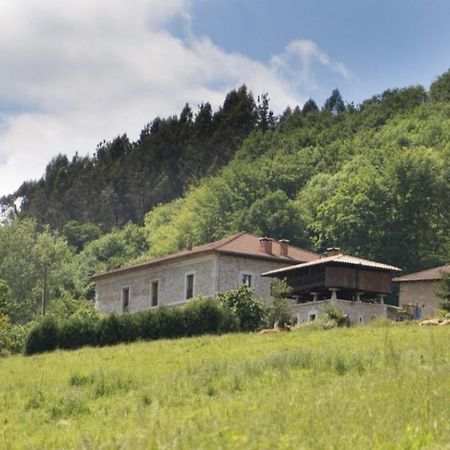 Agroturismo La Casona De Belmonte Ovinana  Ngoại thất bức ảnh
