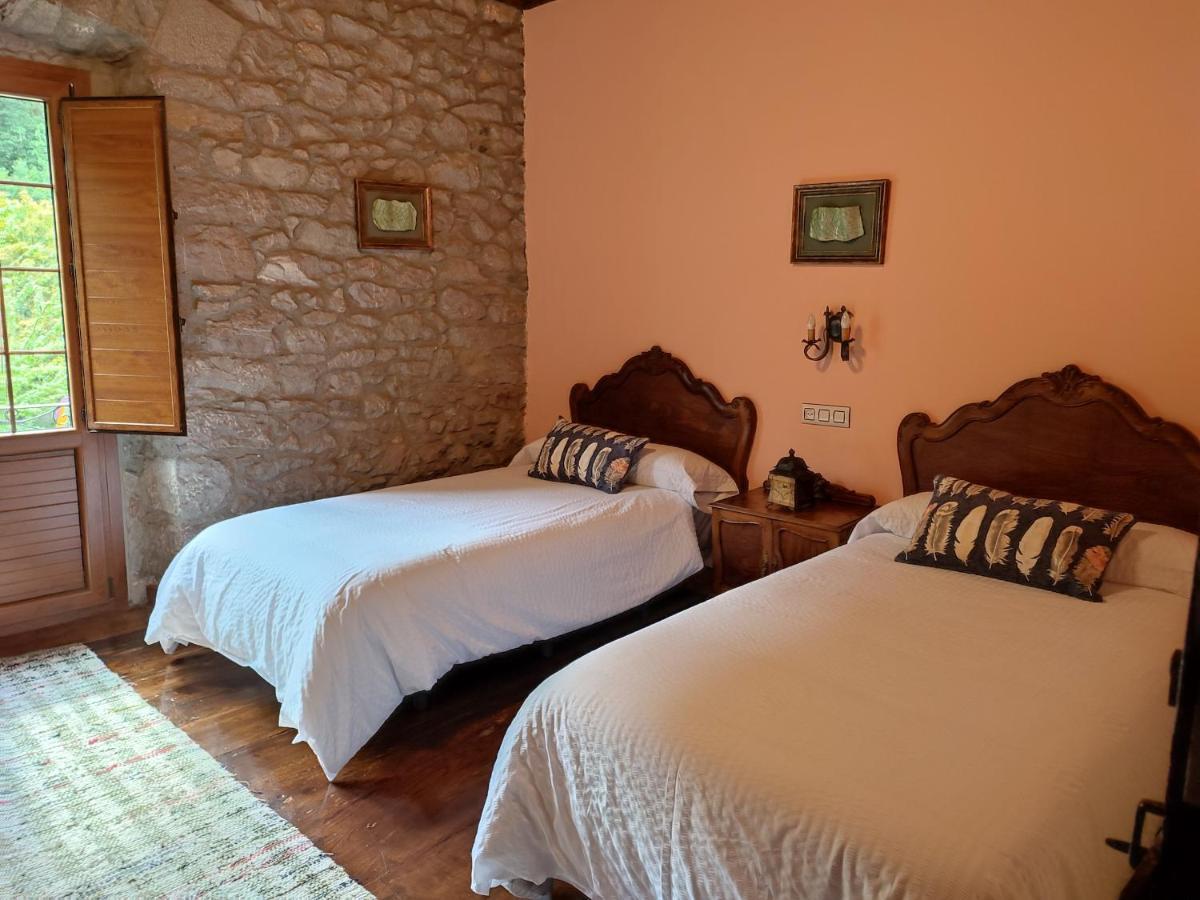 Agroturismo La Casona De Belmonte Ovinana  Phòng bức ảnh