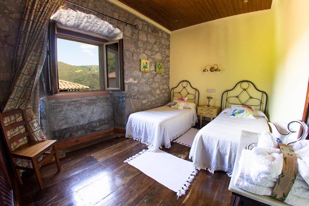 Agroturismo La Casona De Belmonte Ovinana  Ngoại thất bức ảnh